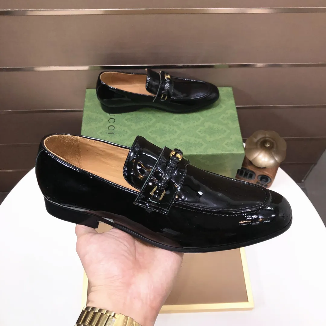 Men's shoes 💰580💰[GUCCI—Gucci] The latest high-end version of Gucci. Official website new model. Available at the same time at counters, the uppers are made of original cowhide imported from Italy/matched with the original special material splicing design concept; "highlight, high-end, grade, extravagance" and exquisite workmanship (original mesh fabric) sole: original factory special outsole size (38-45) (custom-made 45 non-returnable)